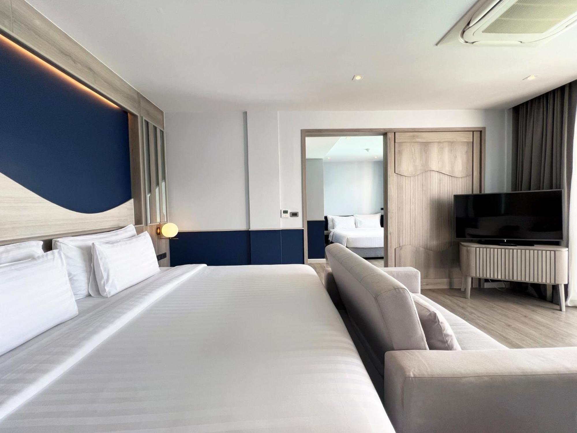 Seabed Grand Hotel Phuket - Sha Extra Plus Exterior photo